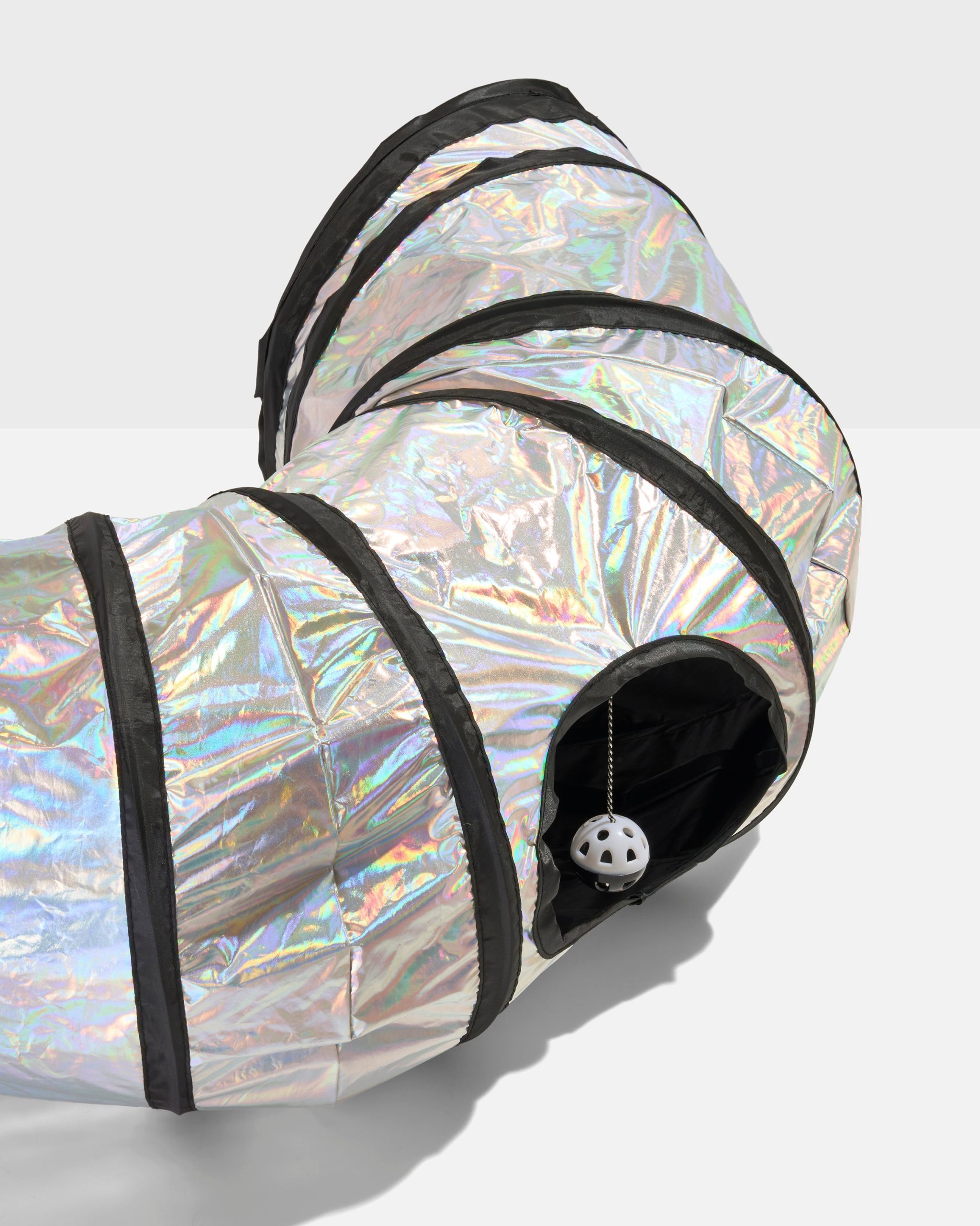 WO_VM_Cat_CatTunnel_Lunar_PDP_02_4x5_Web.jpg