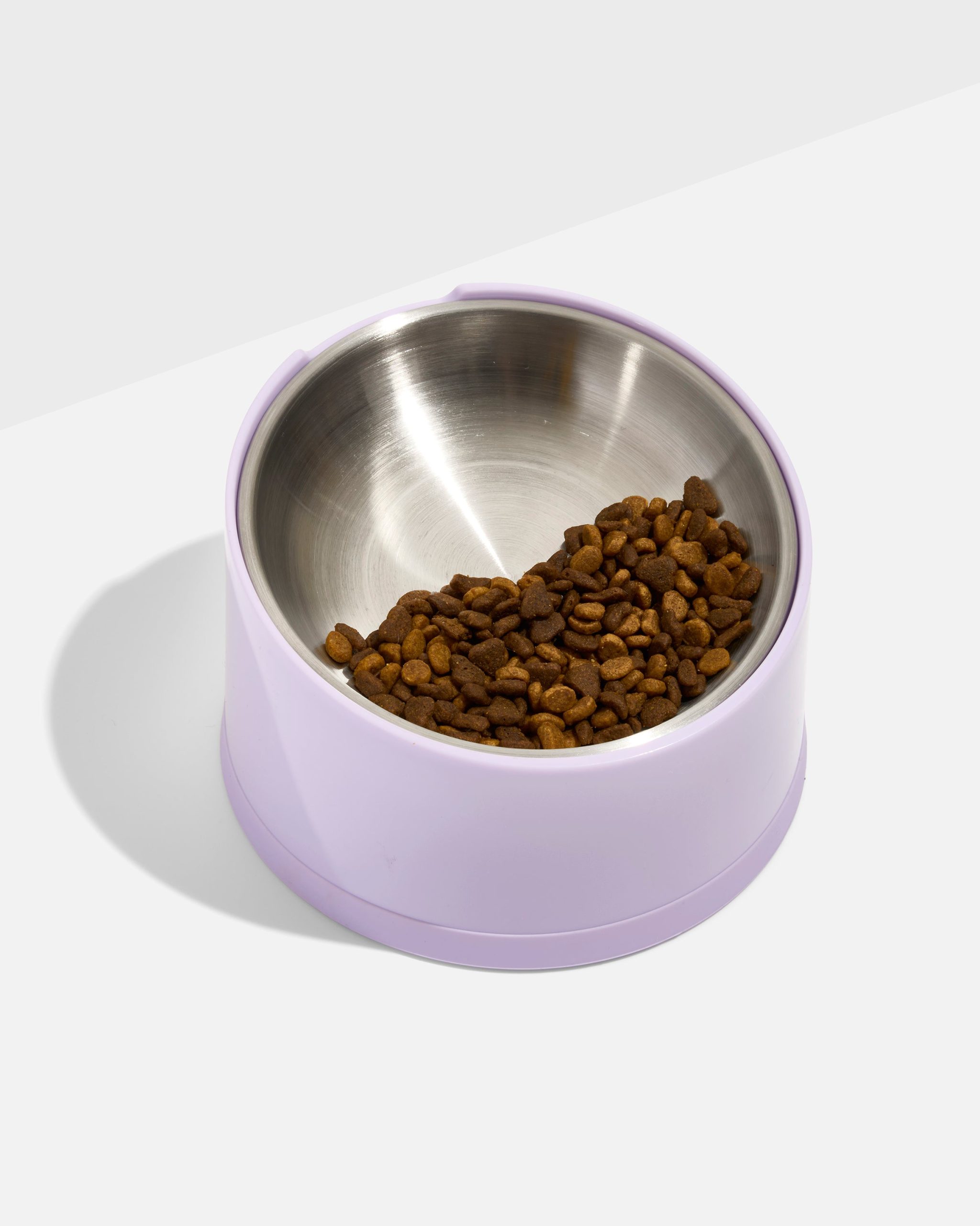 WO_VM_Cat_SlantedBowl_Lilac_PDP_07_4x5_Web.jpg