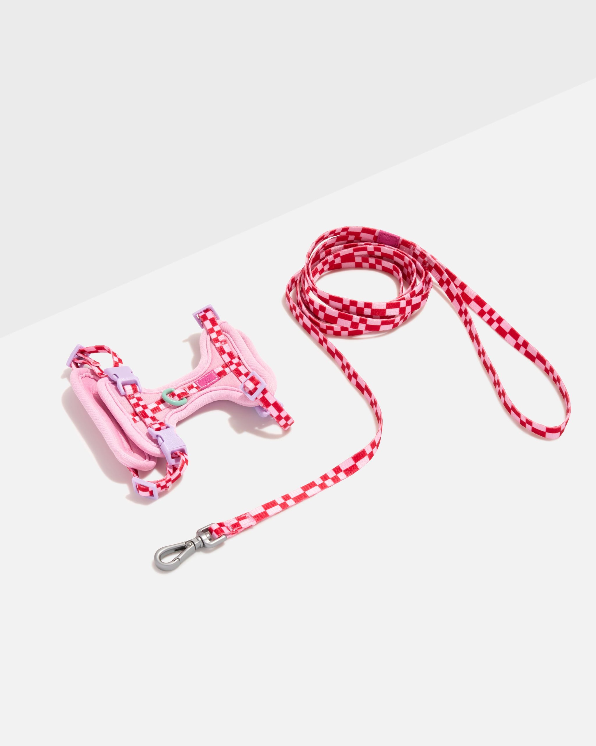 WO_VM_Cat_WalkKitHarness_Bubblegum_XS_PDP_01_4x5_Web.jpg