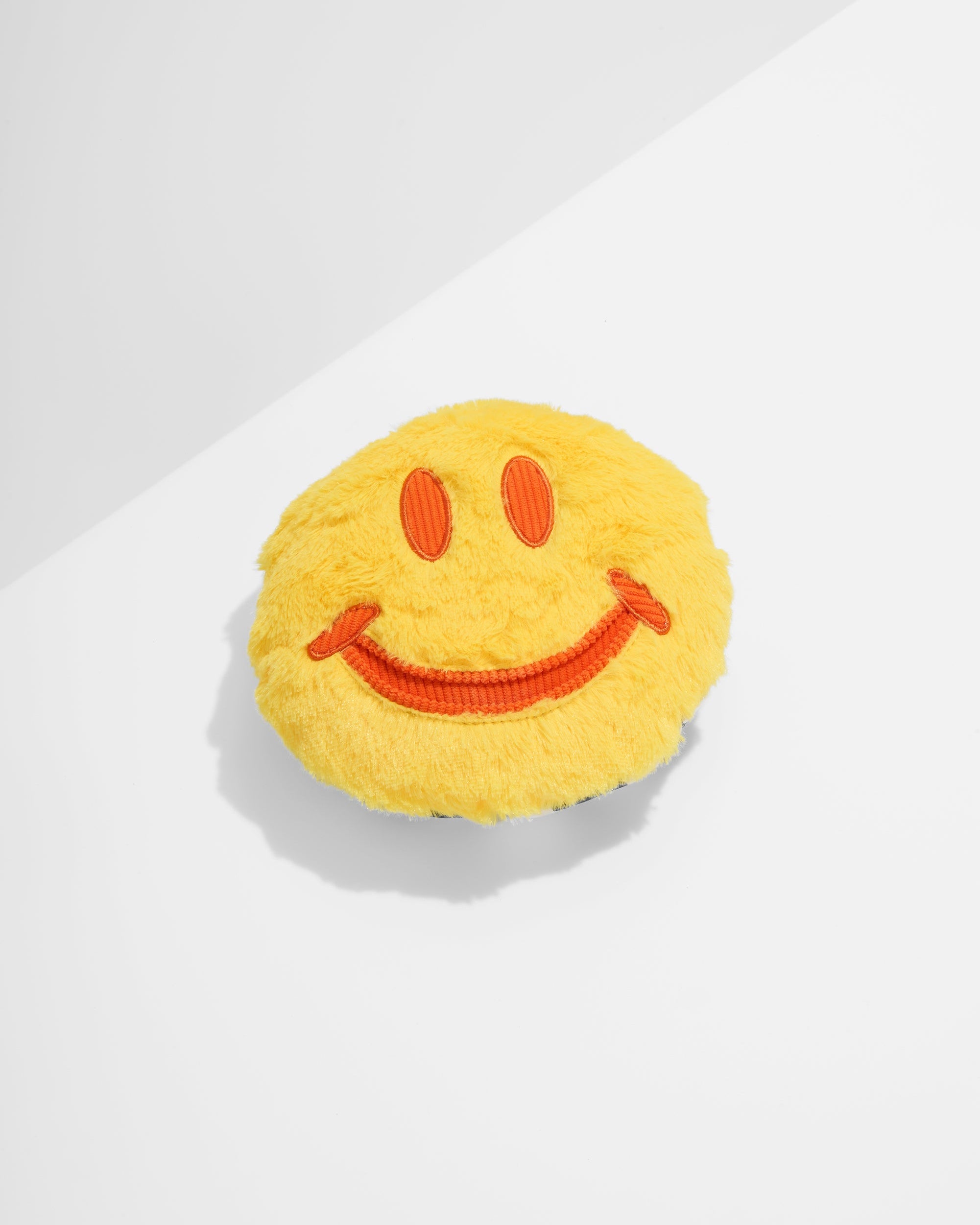 WO_VM_PlayfulPlush_SmileyFace_PDP_07_Web_2x3_f7f99971-b964-401c-abbf-2ccb818816b9.jpg