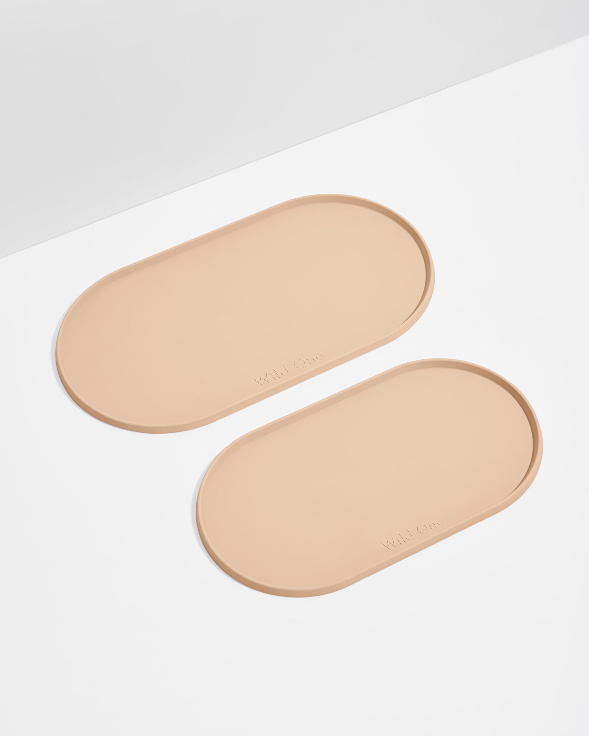 WO_VM_Studio_Placemat_Tan_SizeComparison_PDP_01_4x5_Web_e3bb9e75-d659-4b23-b236-c7b918bcc6dd.jpg